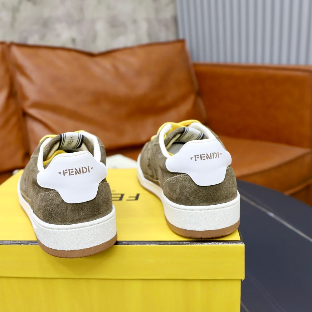 Fendi Unisex Sneakers - Style 426484