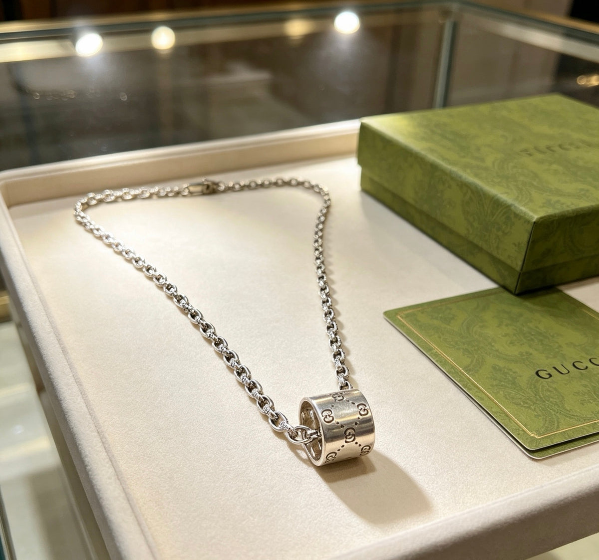 GUCCI Necklace