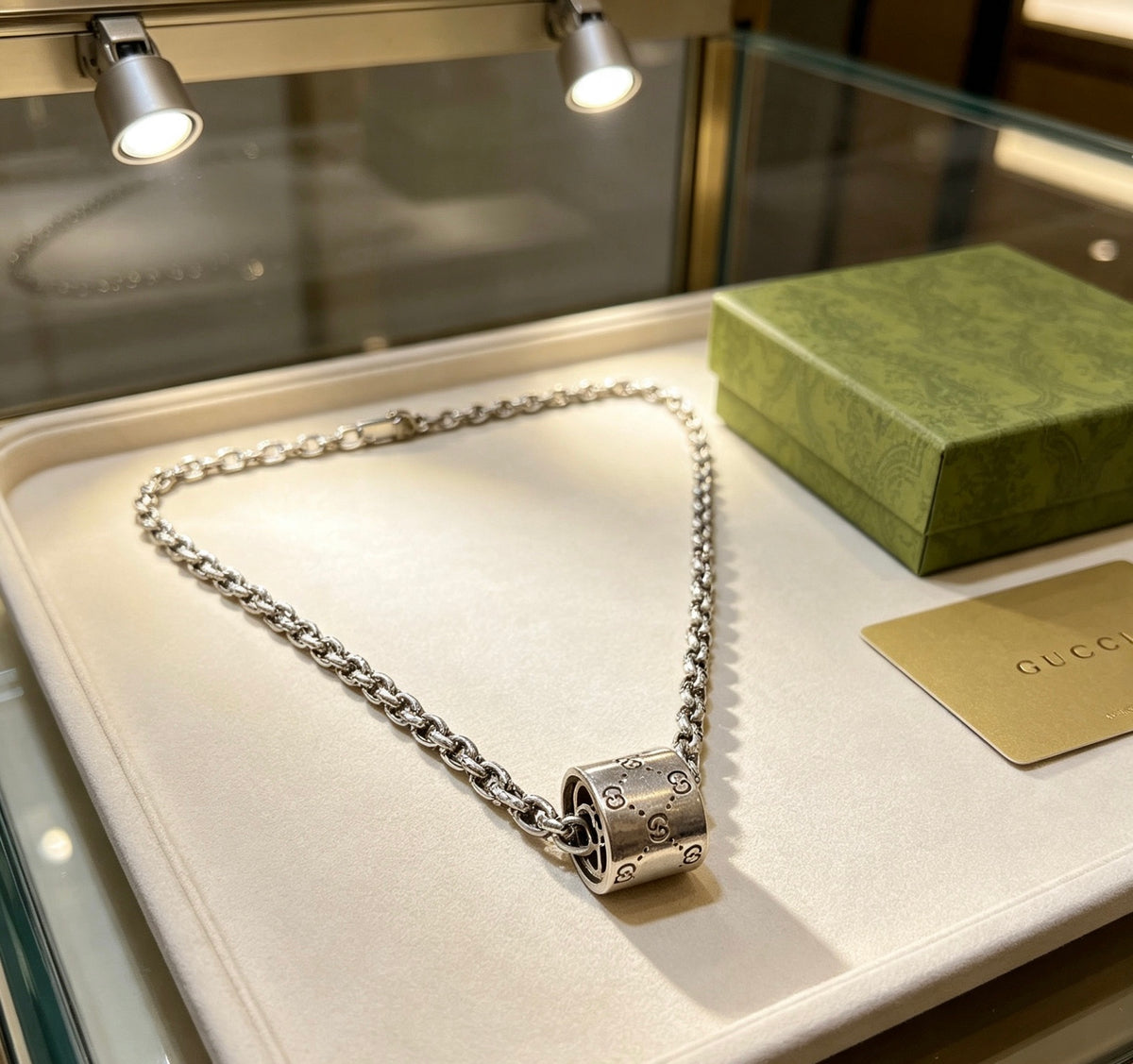 GUCCI Necklace