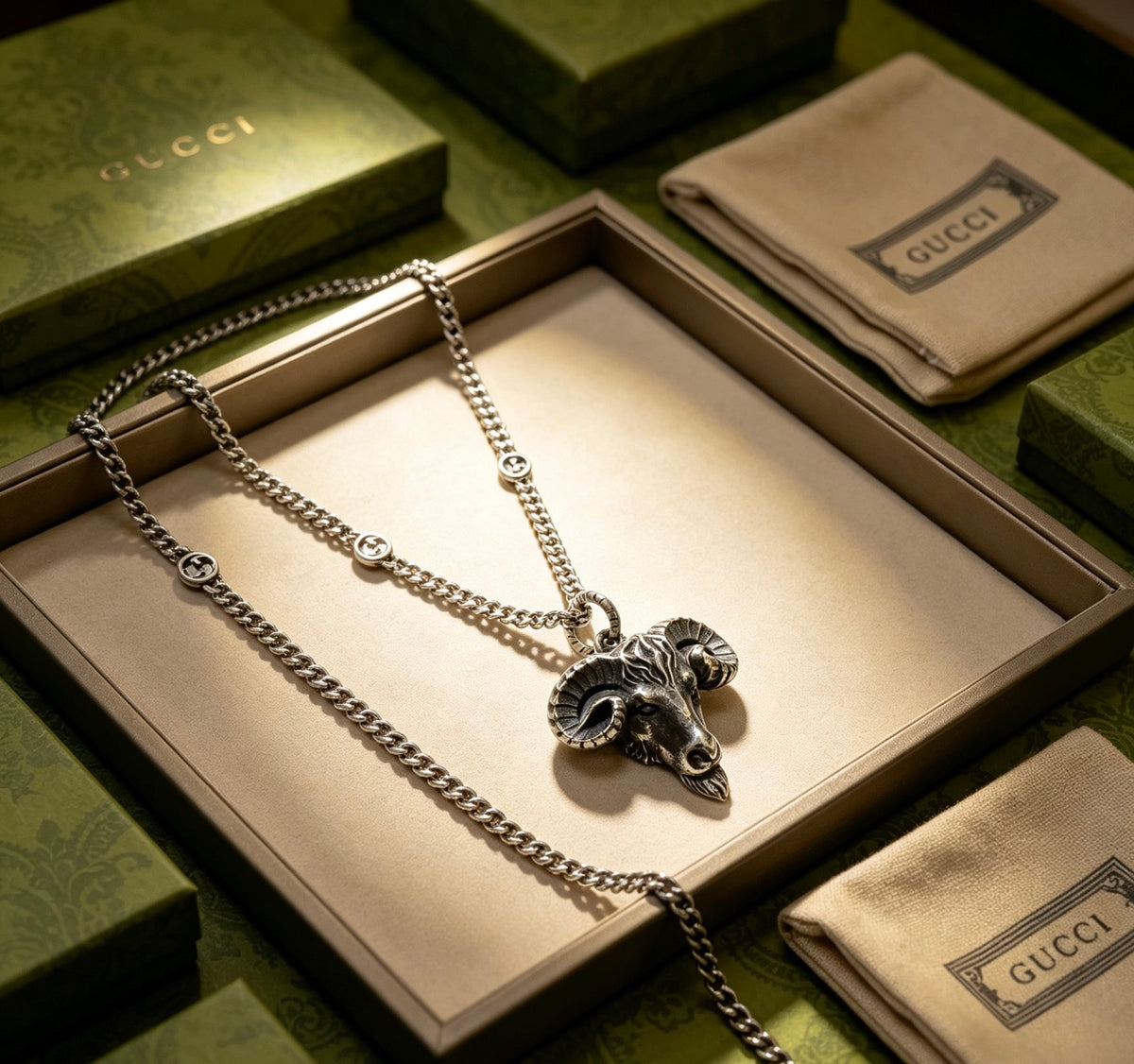 GUCCI Vintage Pendant Necklace
