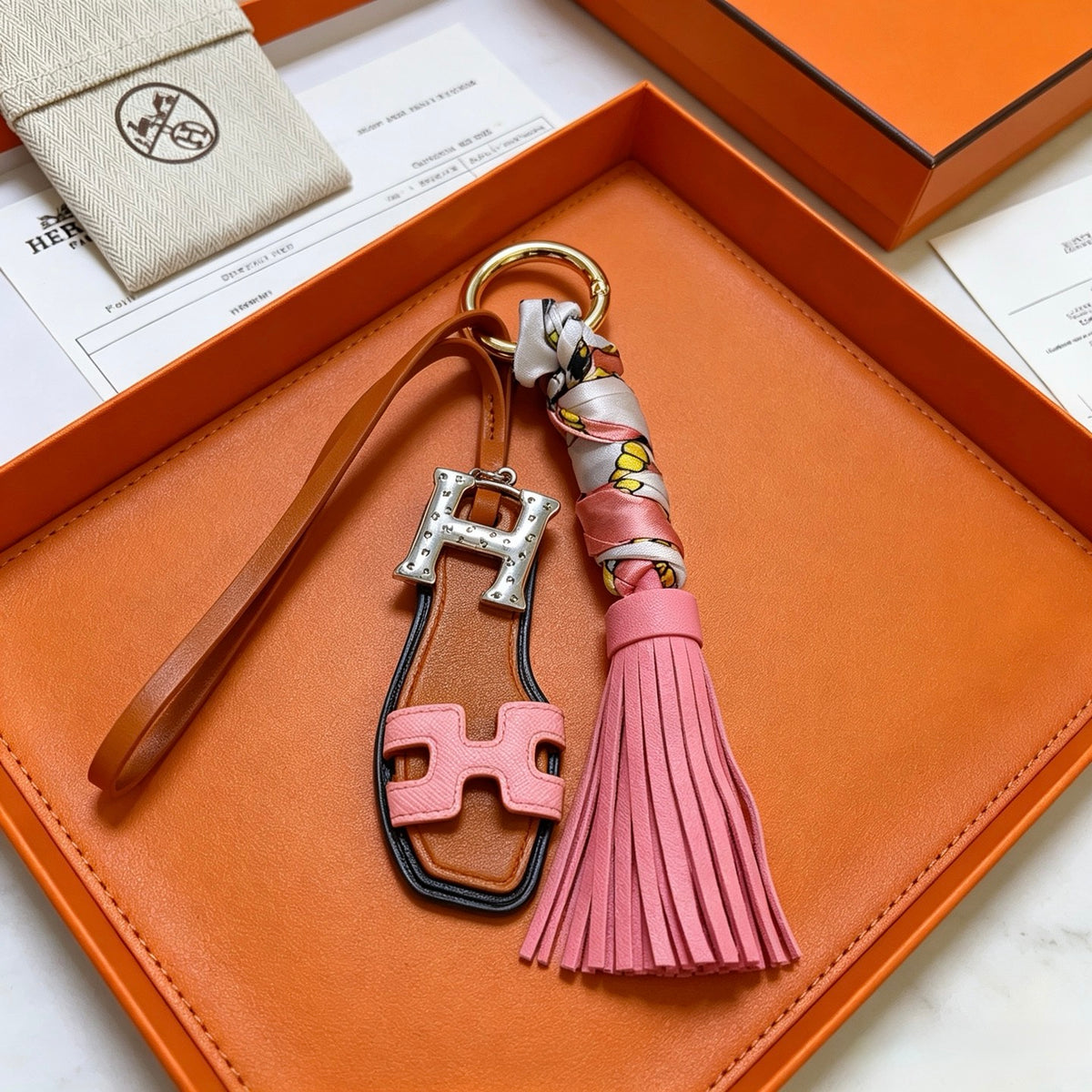 HERMÈS Bag Charm Keychain