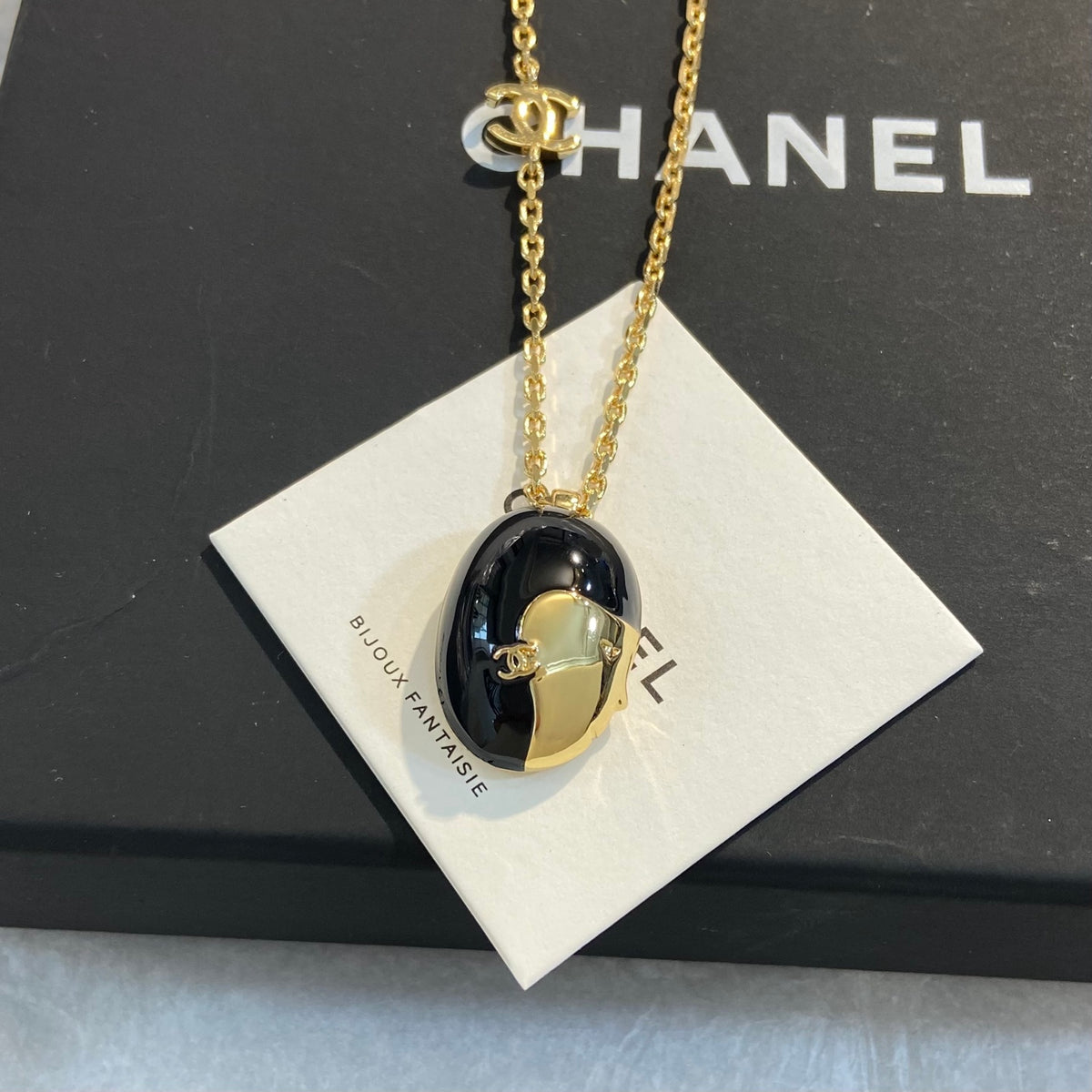 CHANEL Enamel Double-C Vintage Necklace