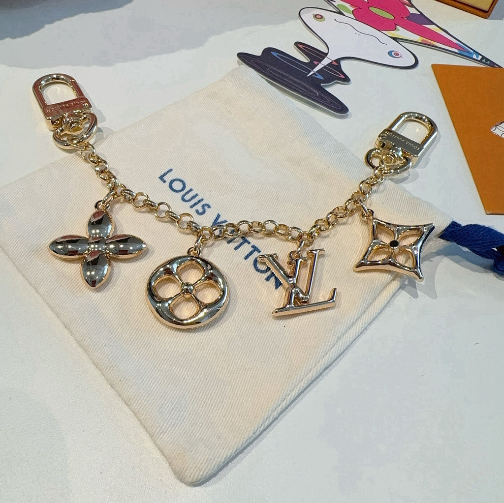 LOUIS VUITTON M01188 Canvas Flower Bag Charm Keychain