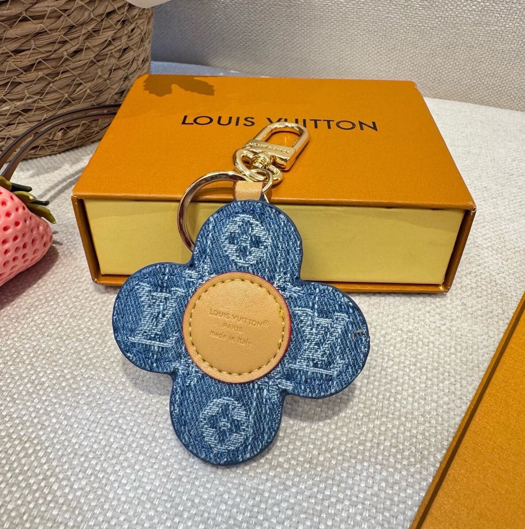 LOUIS VUITTON Bag Charm Keychain