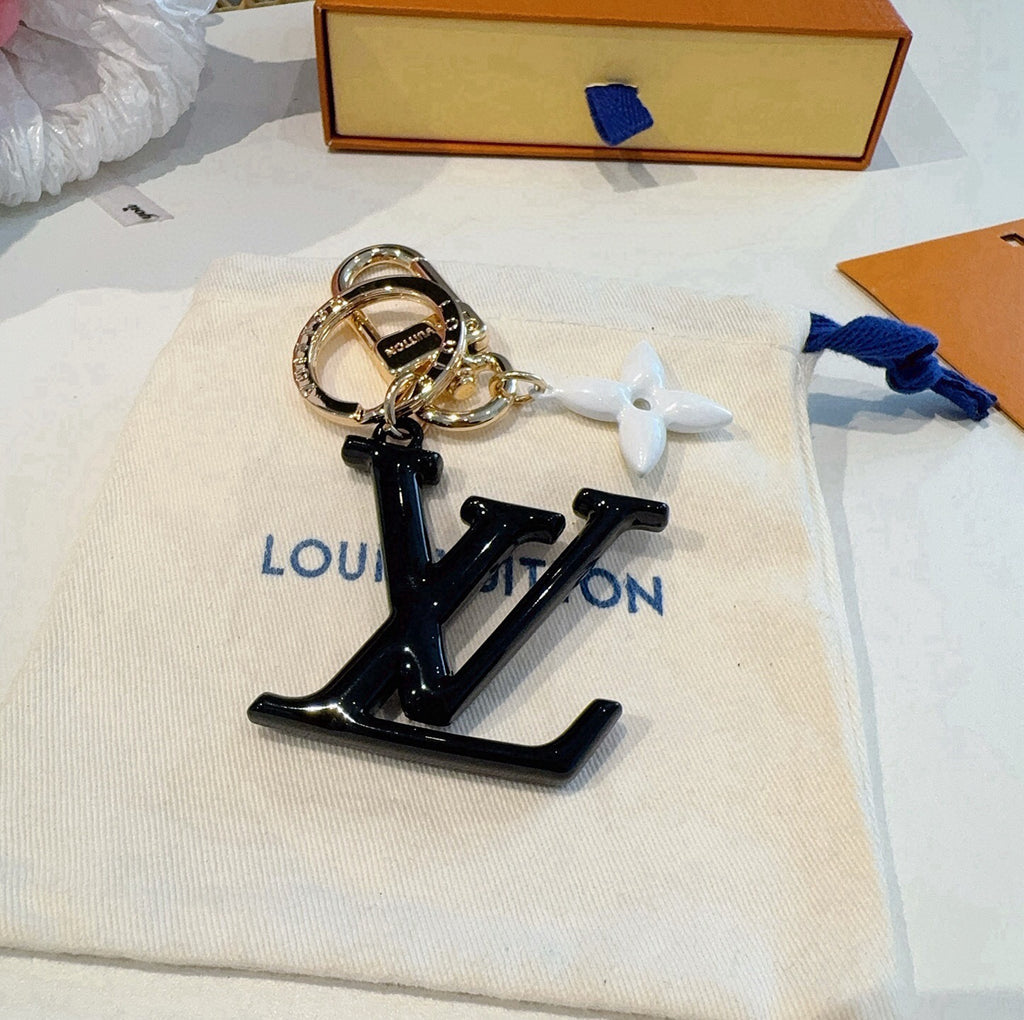 LOUIS VUITTON M02468 Brass Flower Bag Charm Keychain