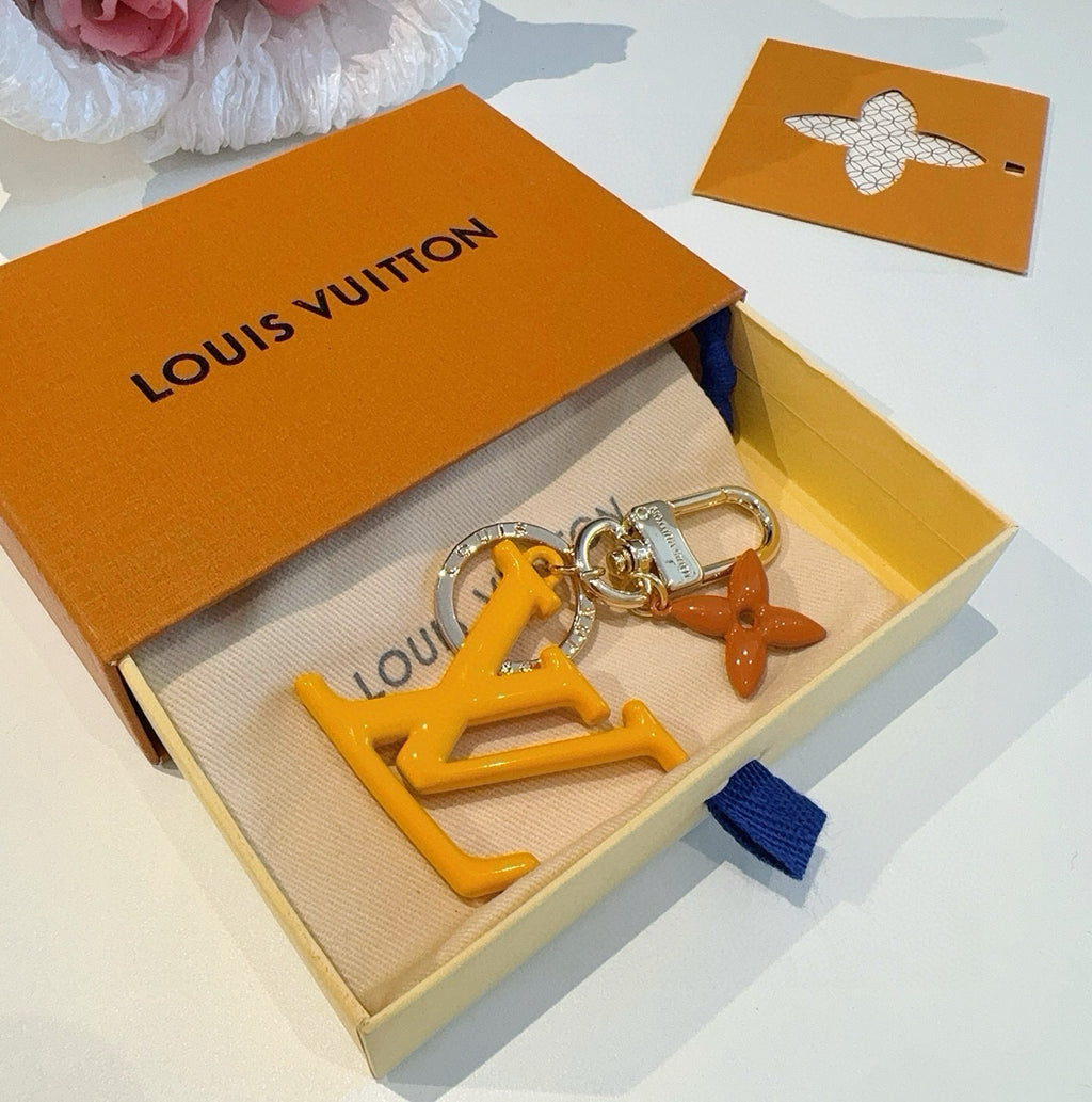 LOUIS VUITTON M02468 Brass Flower Bag Charm Keychain