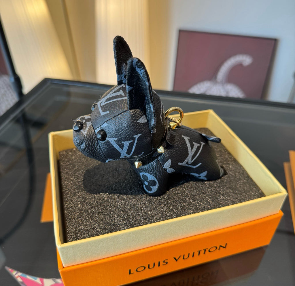 LOUIS VUITTON Metal Logo Keychain
