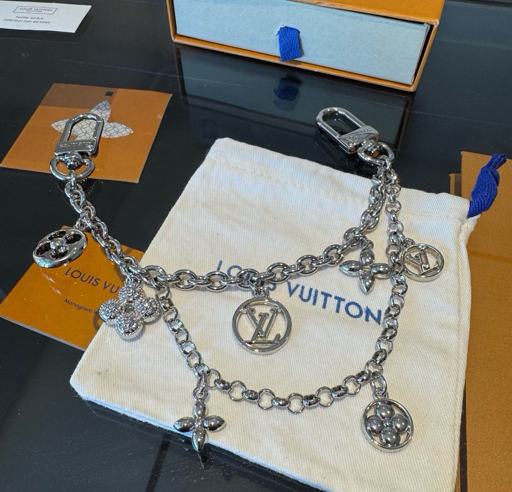 LOUIS VUITTON Metal Bag Charm Keychain