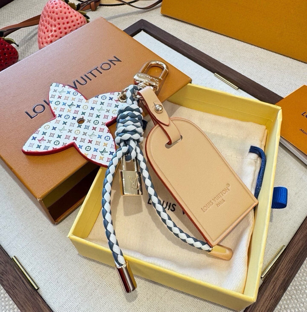 LOUIS VUITTON Bag Charm Keychain