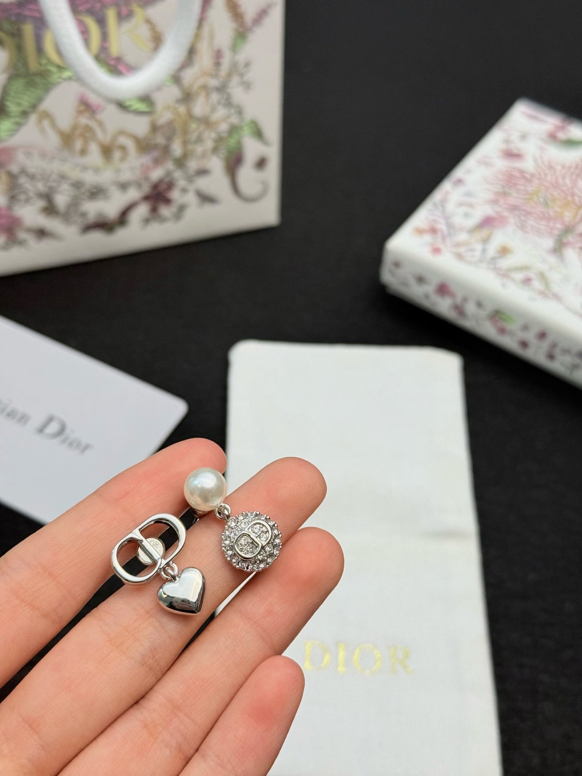DIOR Pearl Earrings