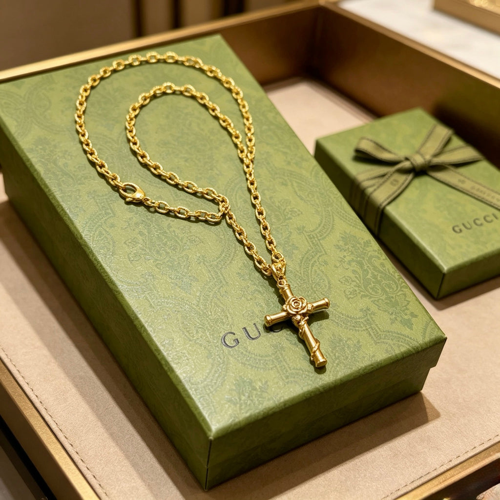 GUCCI Necklace