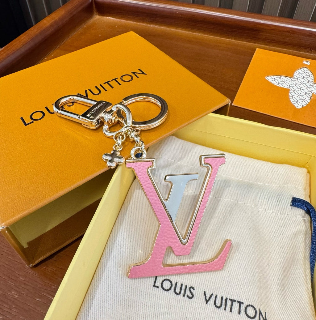 LOUIS VUITTON Brass Flower Bag Charm Keychain