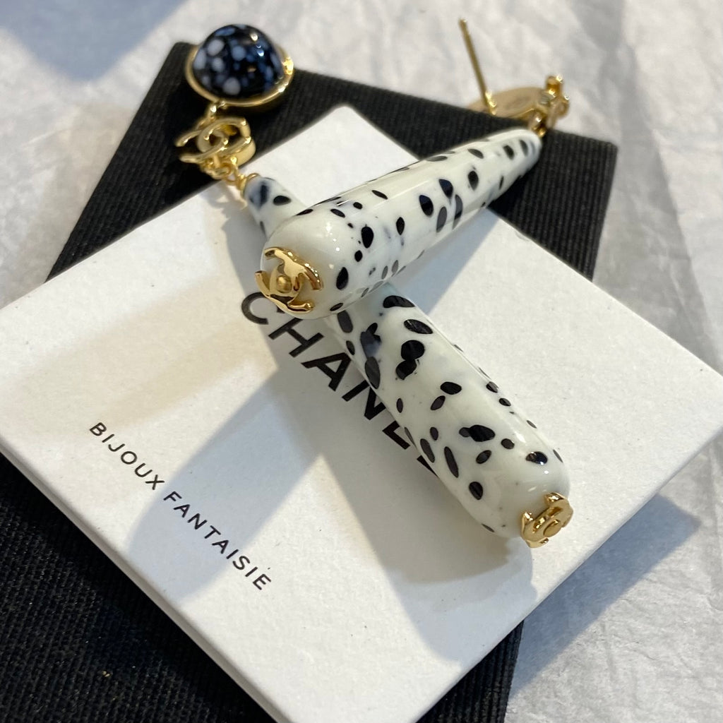 Double-C Vintage Earrings
