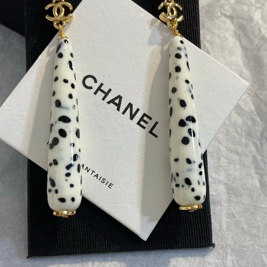P85 Double-C Vintage Earrings