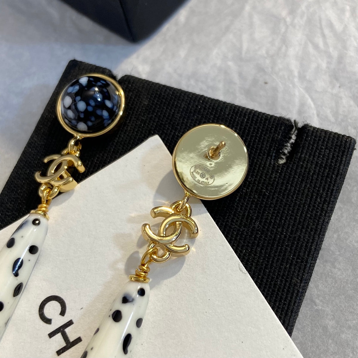 P85 Double-C Vintage Earrings