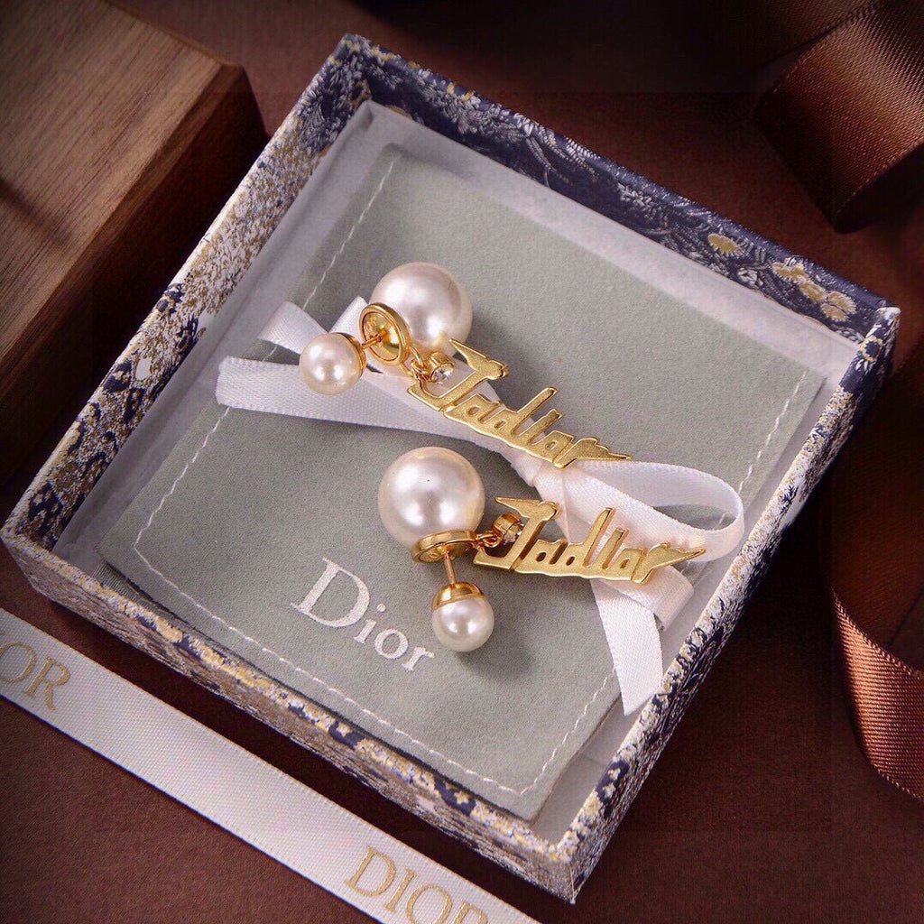 DIOR Pearl Earrings