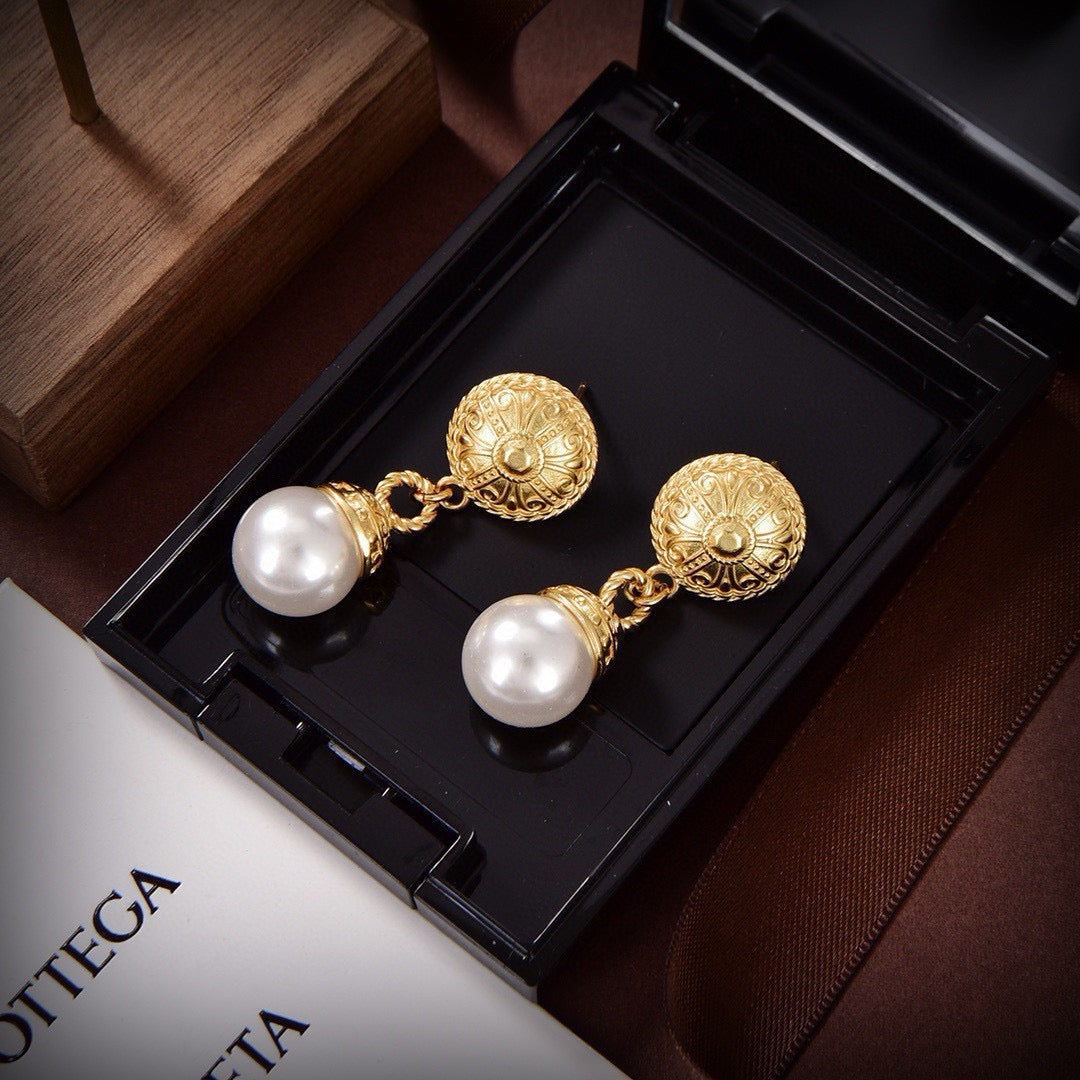 Pearl Earrings