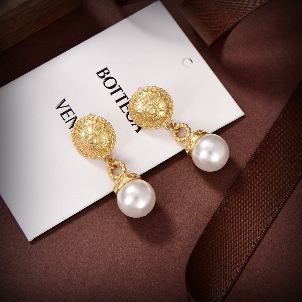 Pearl Earrings