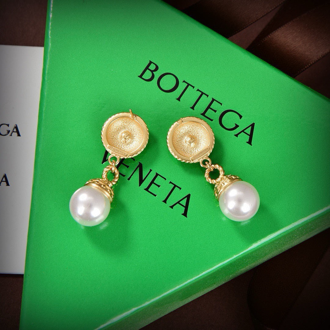 Pearl Earrings
