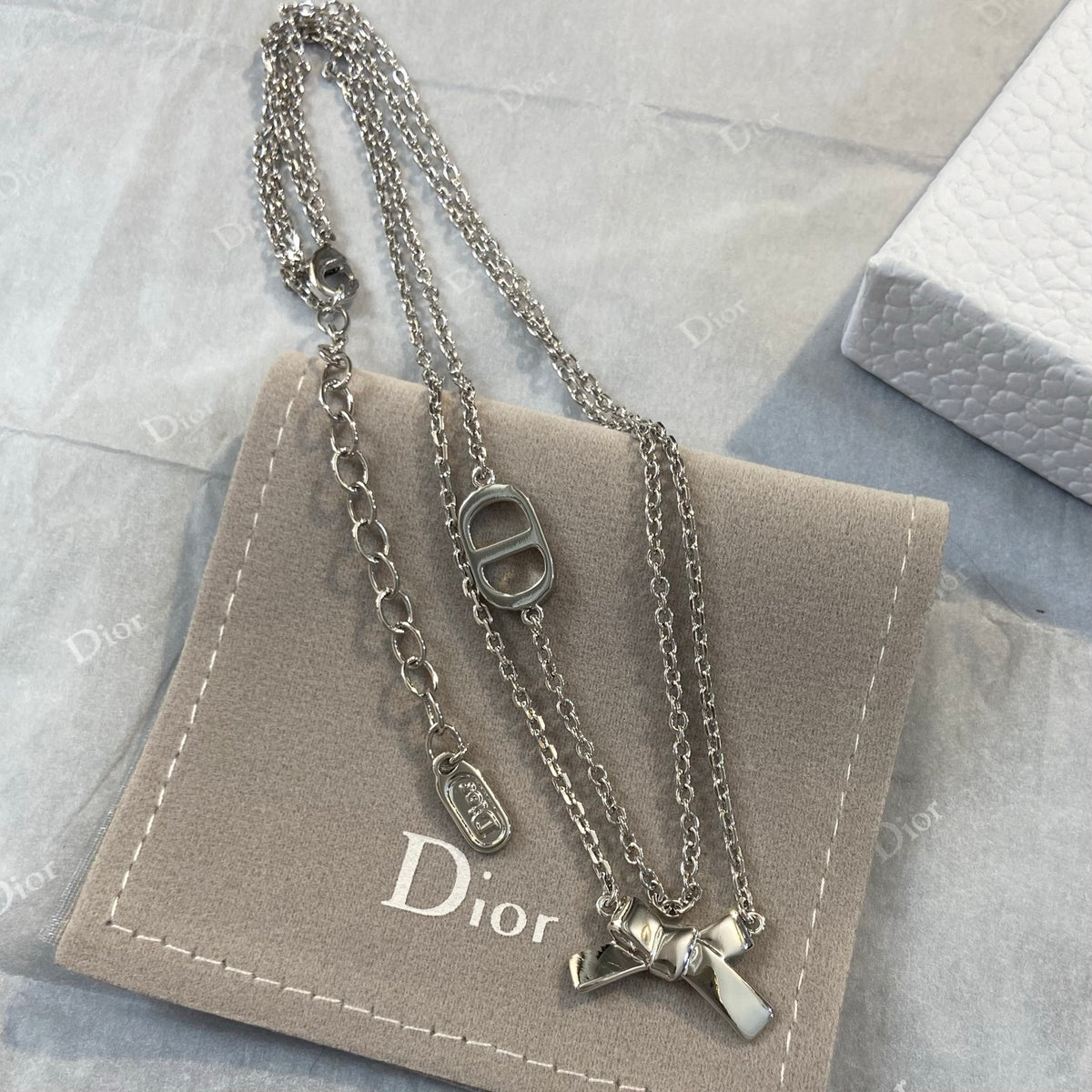 Silver-Tone Bow Necklace