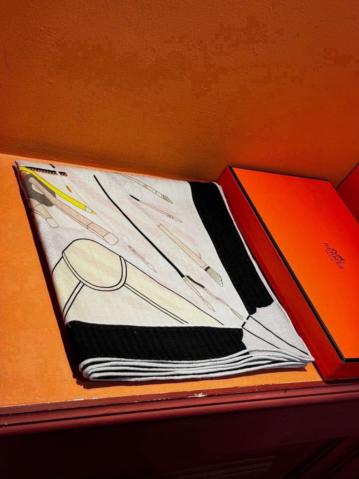 HERMÈS Earrings