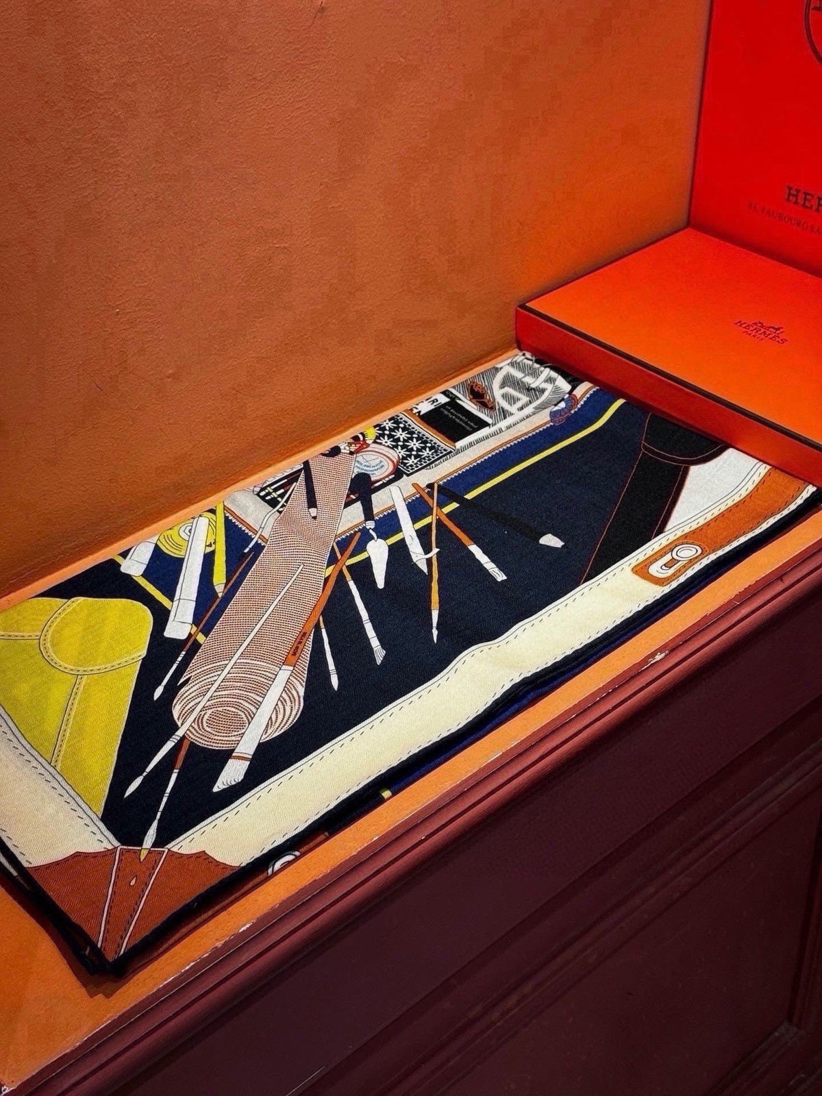 HERMÈS Earrings