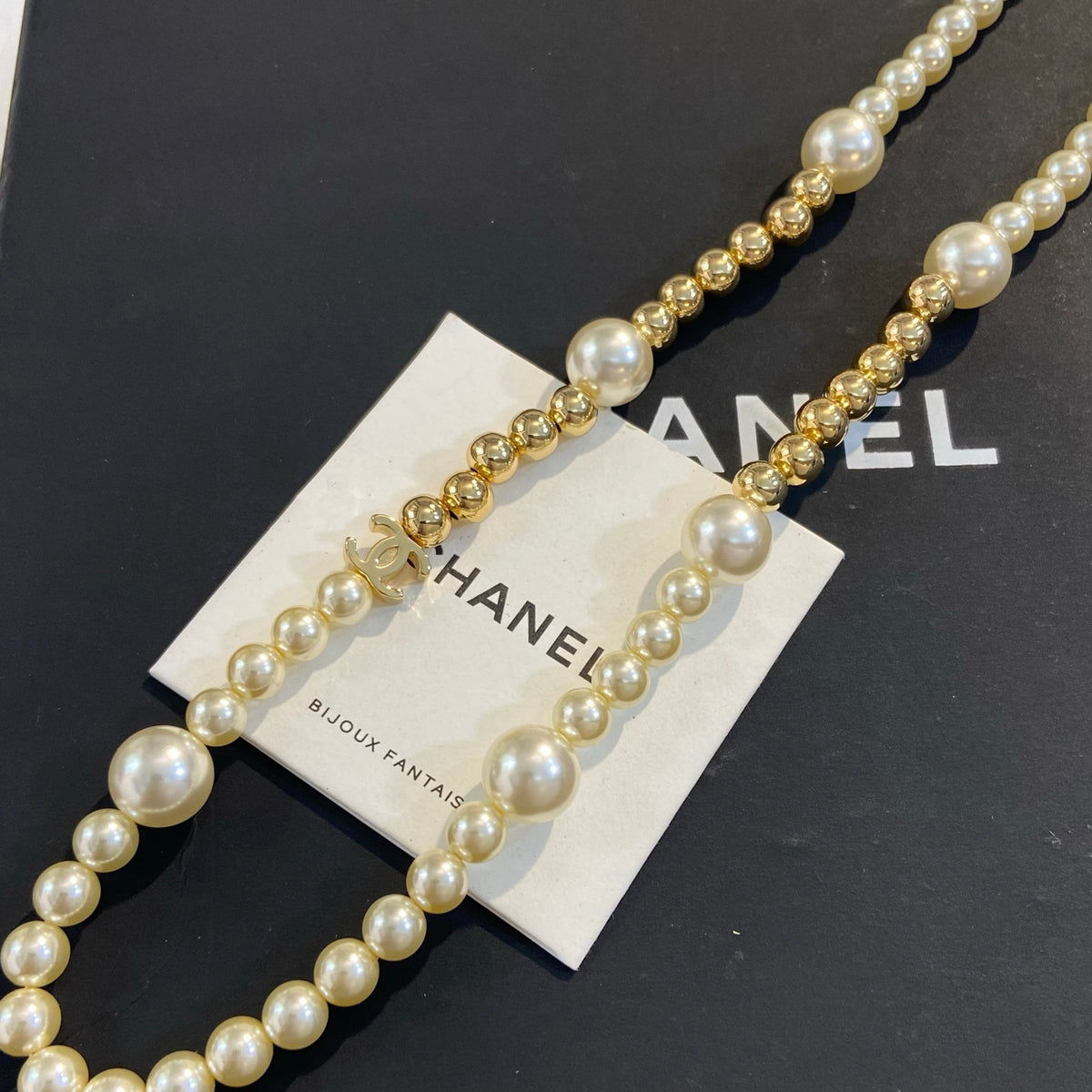 CHANEL Pearl Necklace