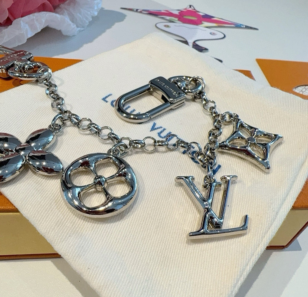 LOUIS VUITTON M01188 Canvas Flower Bag Charm Keychain