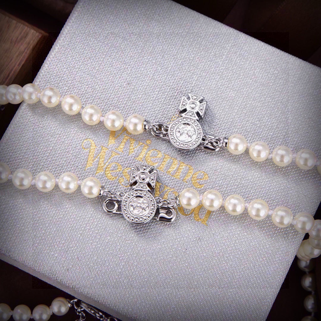 VIVIENNE WESTWOOD Bracelet