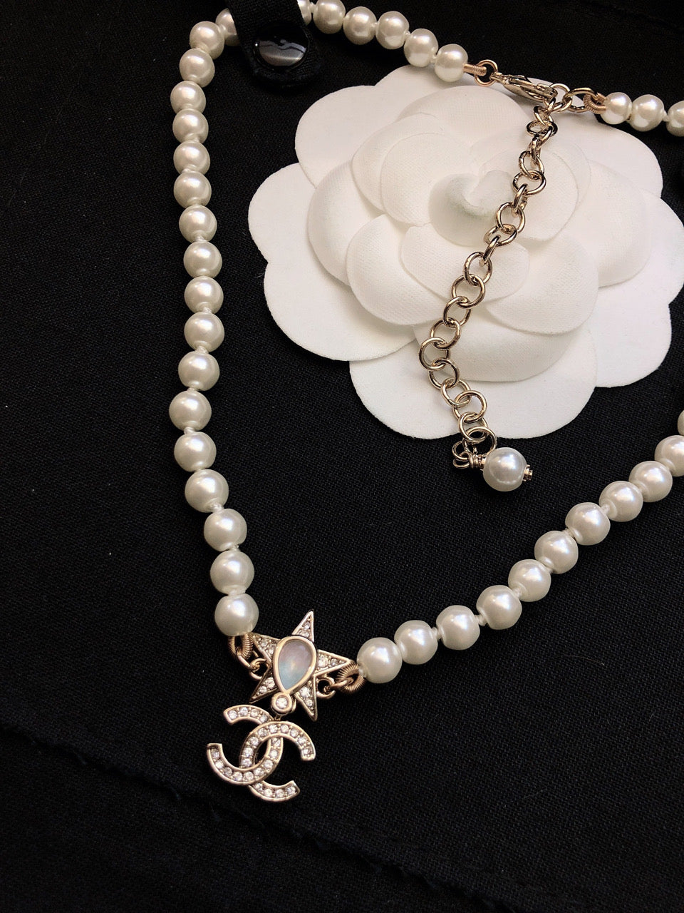 CHANEL Necklace