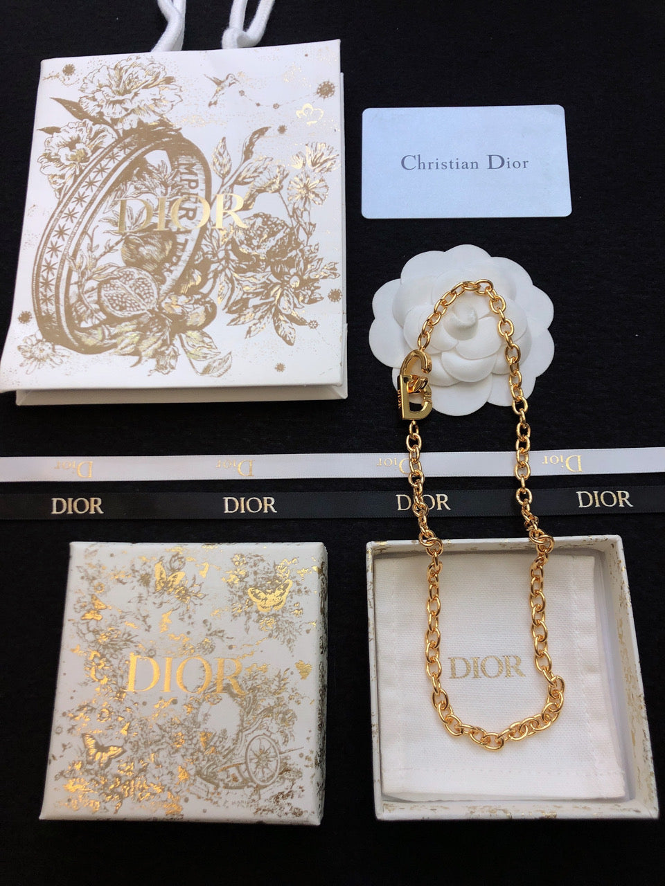 DIOR Pendant Necklace