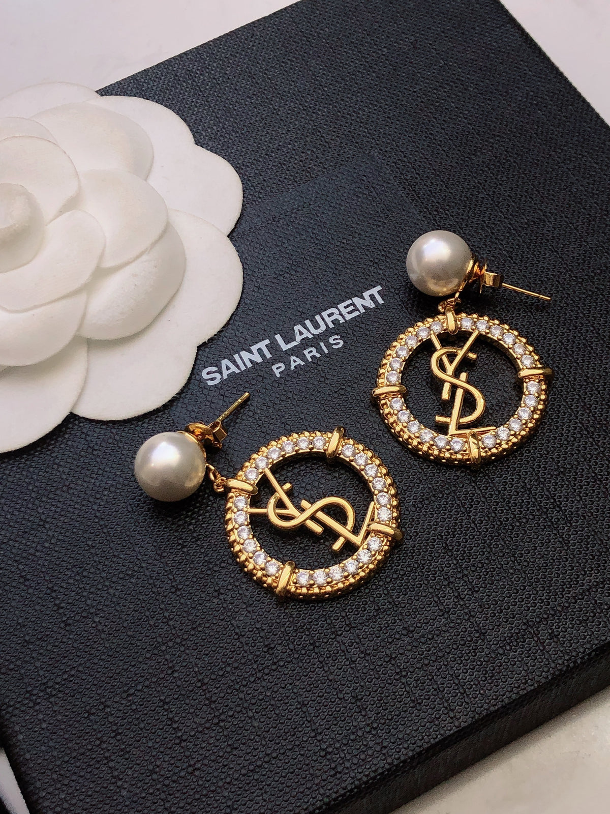 SAINT LAURENT Pearl White Earrings