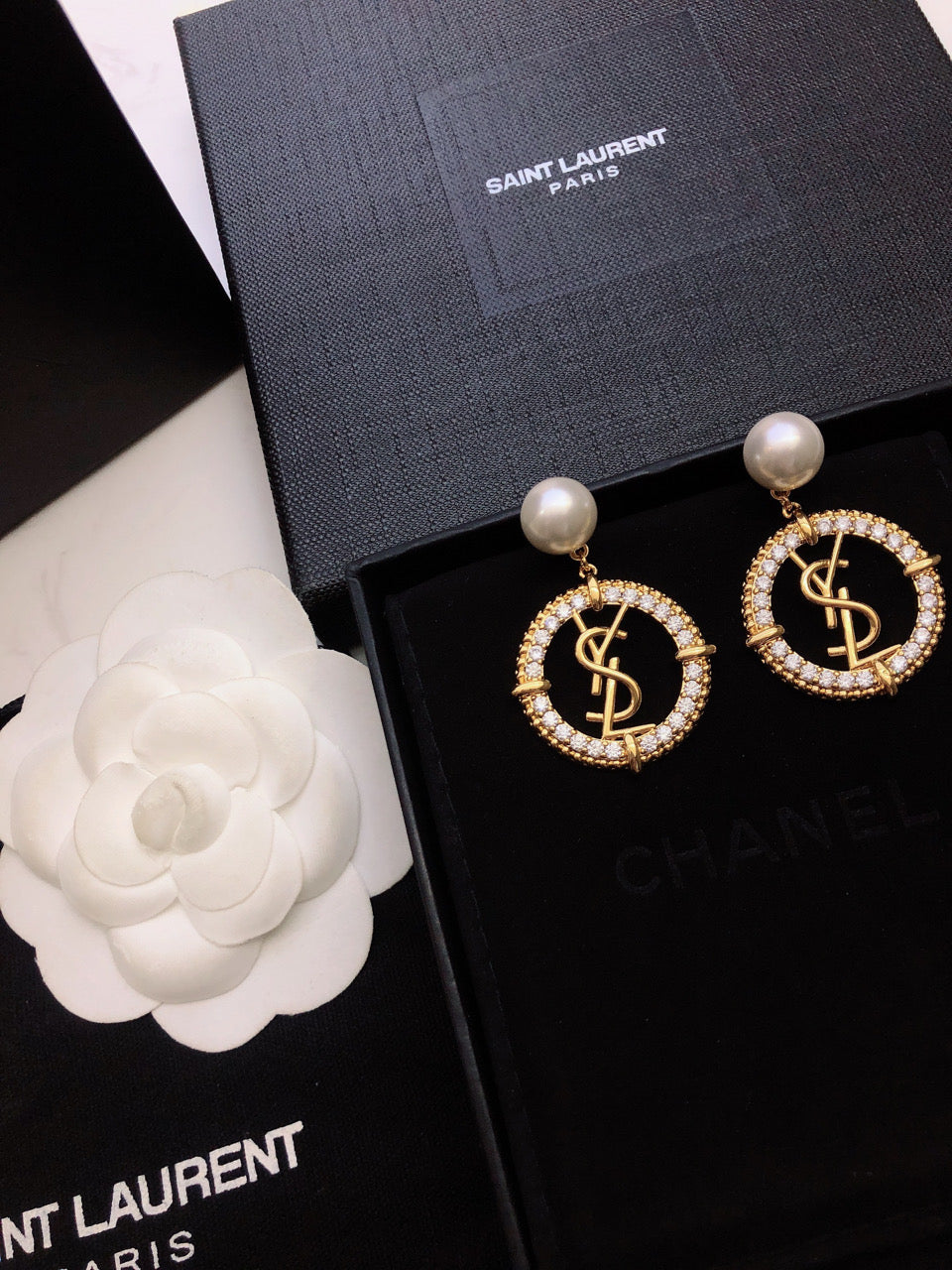 SAINT LAURENT Pearl White Earrings