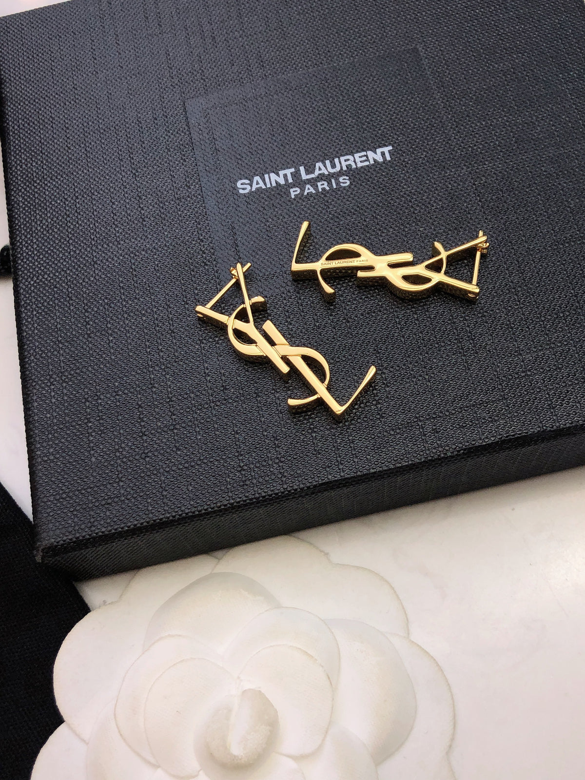 SAINT LAURENT Earrings