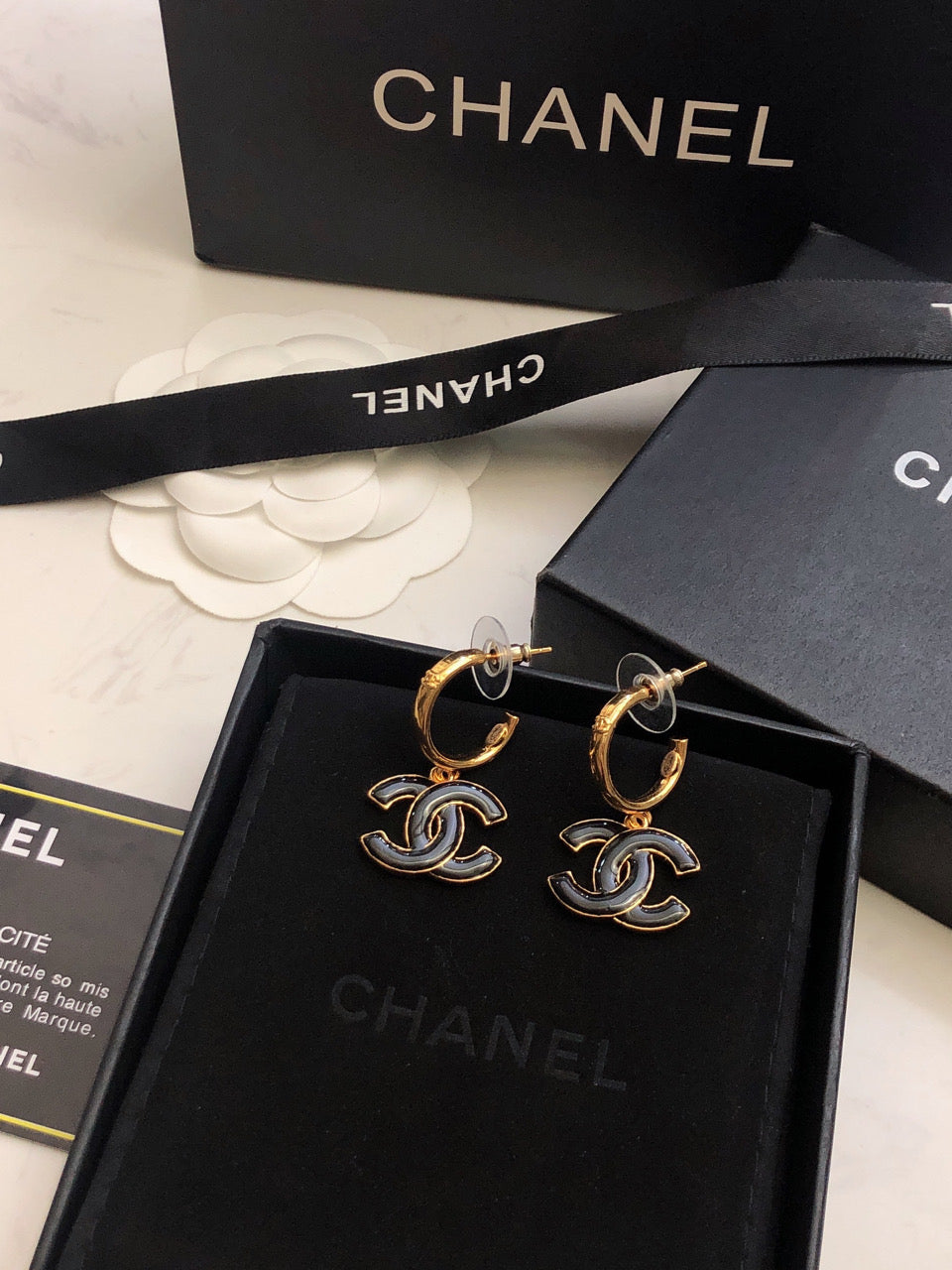 CHANEL Enamel Double-C Vintage Pendant Necklace