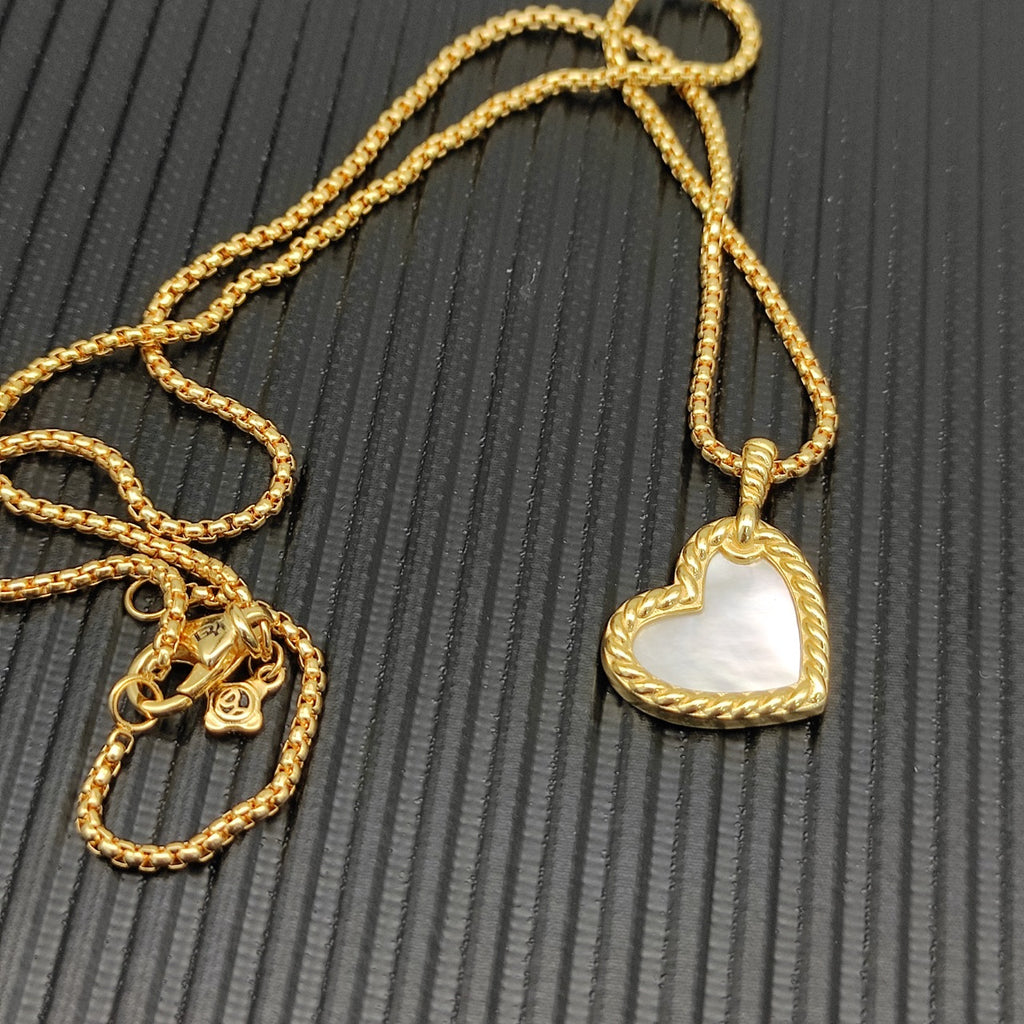 Mother-of-Pearl Necklace