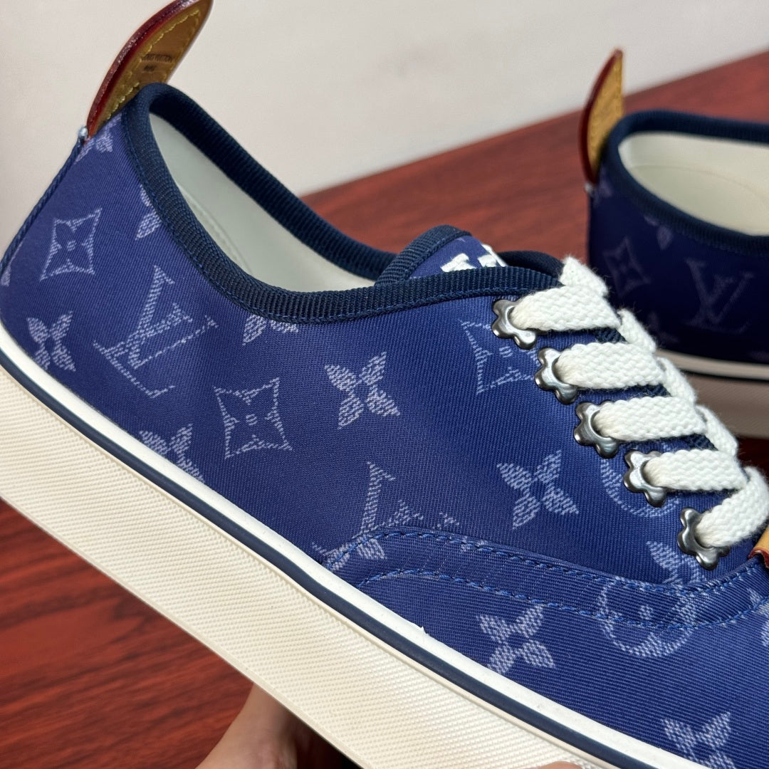 LV Monogram Low-Top Casual Sneakers