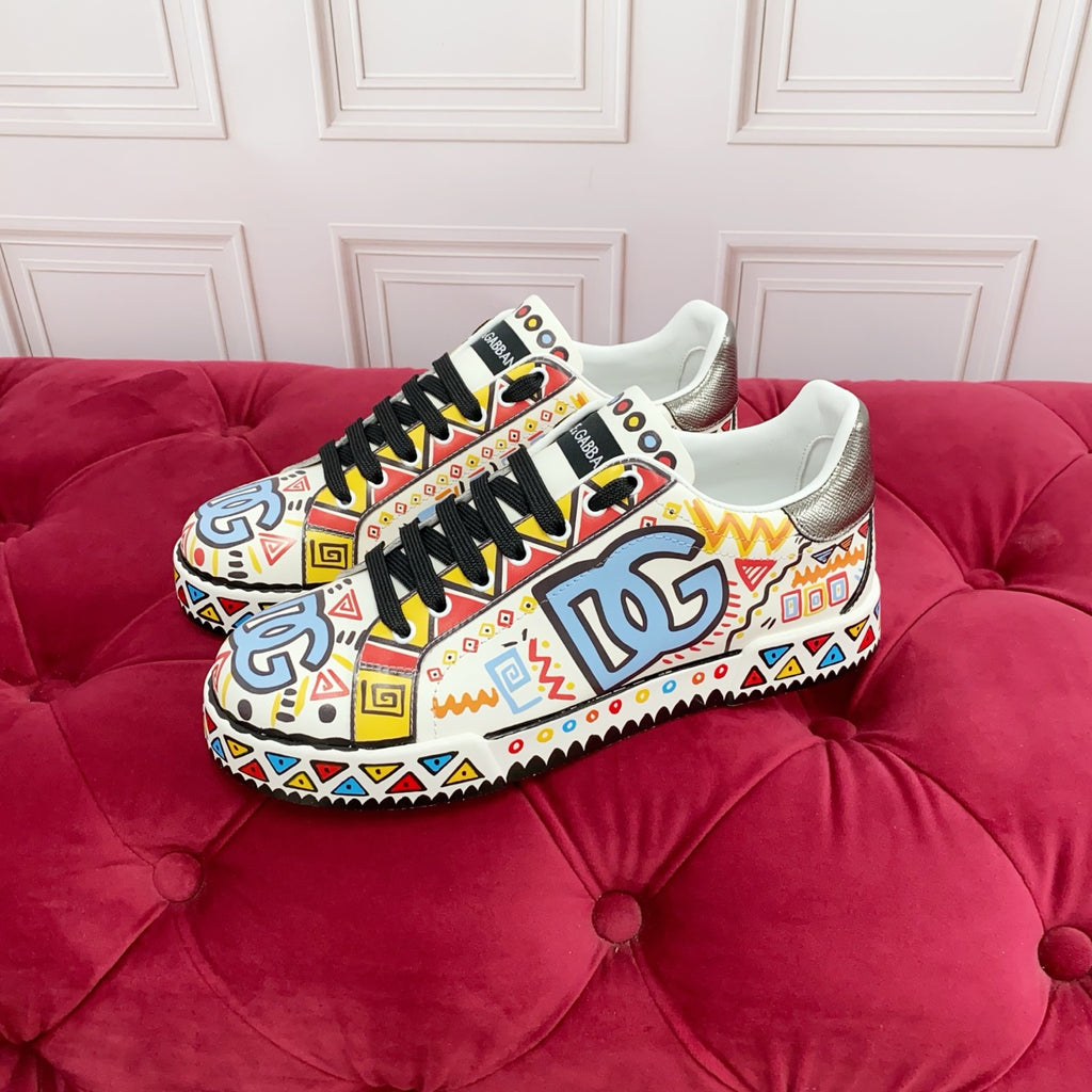 Dolce & Gabbana Logo Panelled Low-Top Sneakers | Gum-Tread Sole