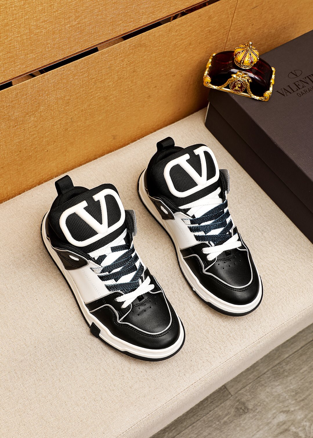 Valentino Unisex Sneakers | Six Colorways