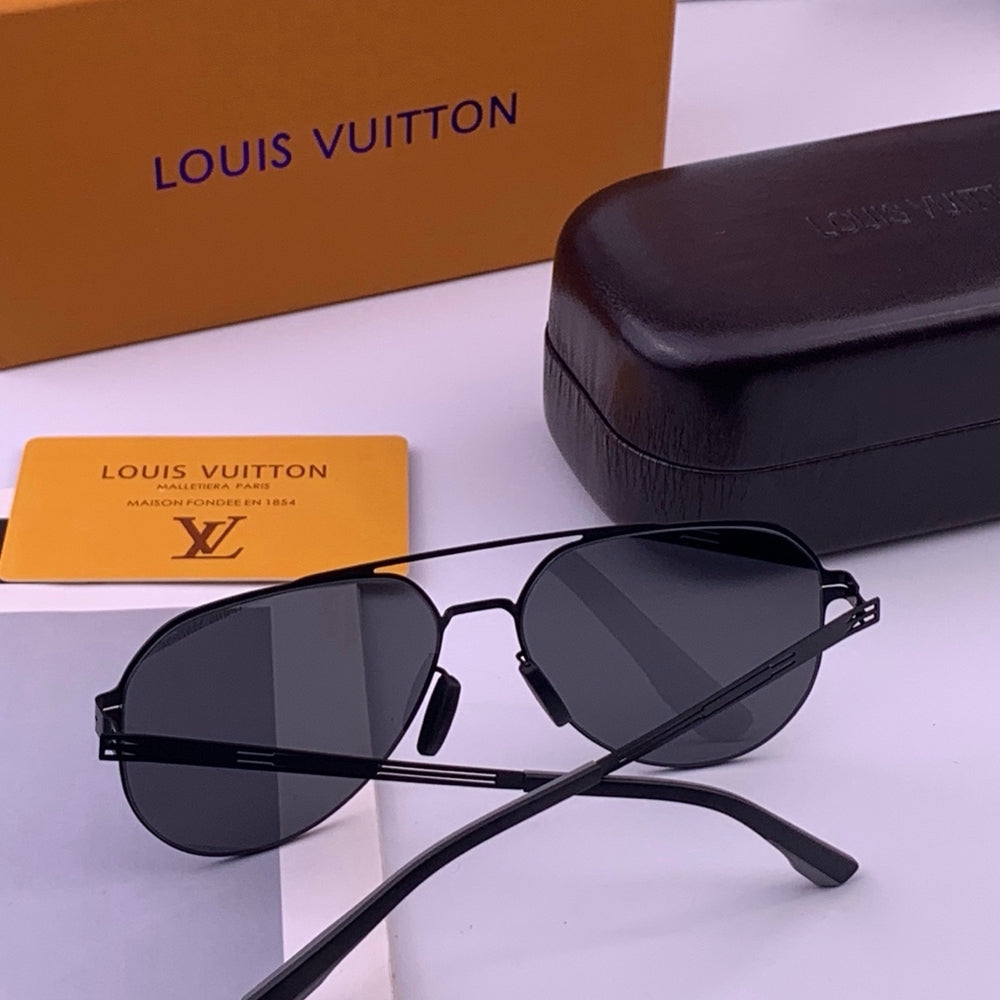 LOUIS VUITTON Black Aviator Sunglasses